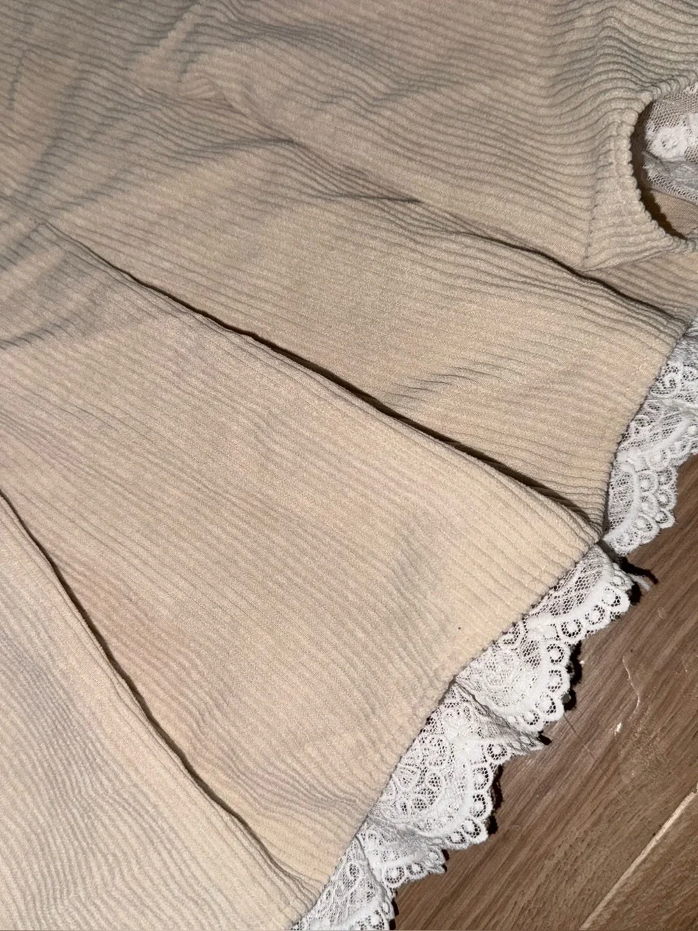 Beige corduroy skirt with lace hem